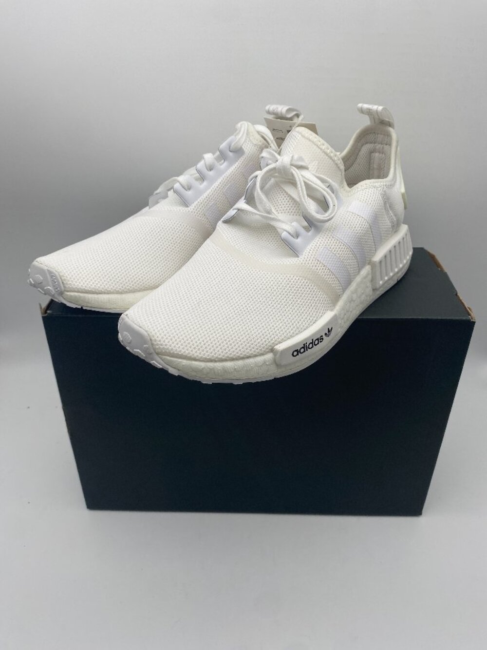 ADIDAS NMD_R1 #FW0432 US JUNIOR SIZE 7